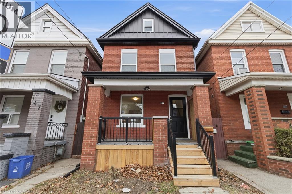 <div class="slider-price">$469,000</div><p>149 Lottridge Street, Hamilton, Ontario</p>