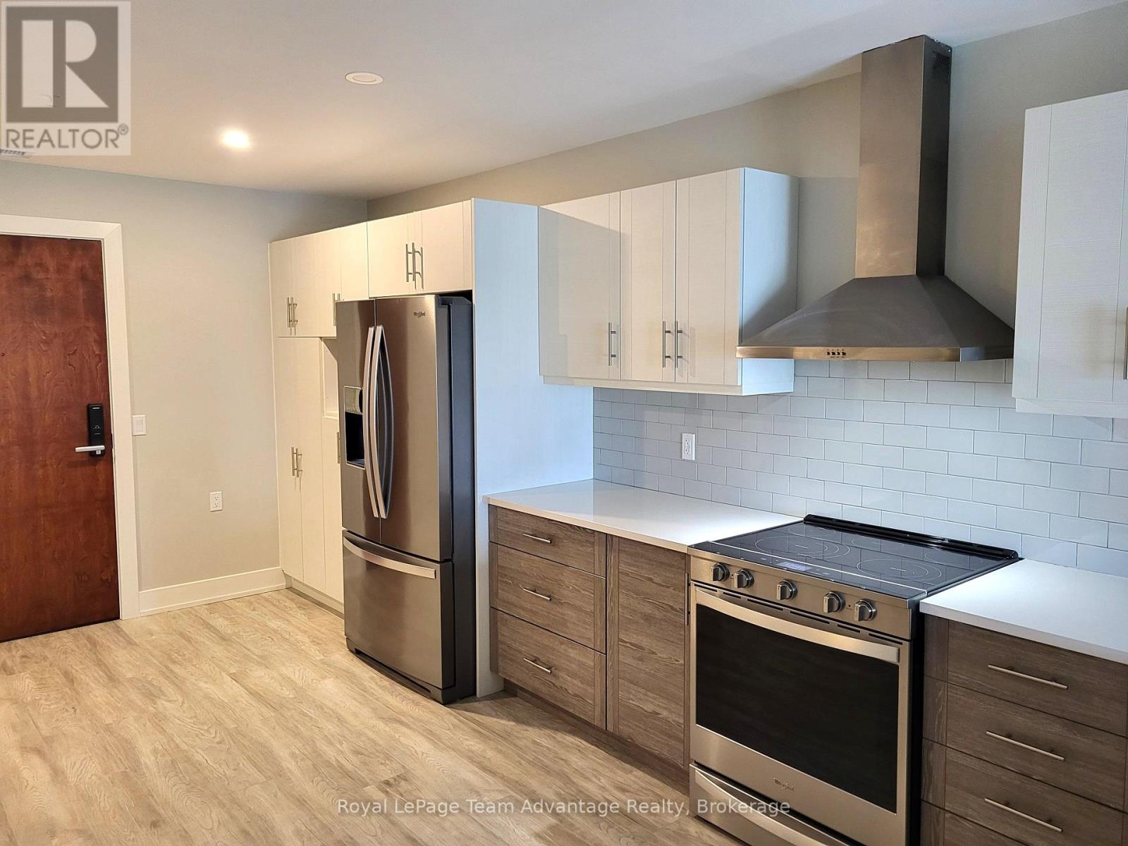 A102 - 20 Salt Dock Road, Parry Sound, Ontario  P2A 0E7 - Photo 4 - X12704886