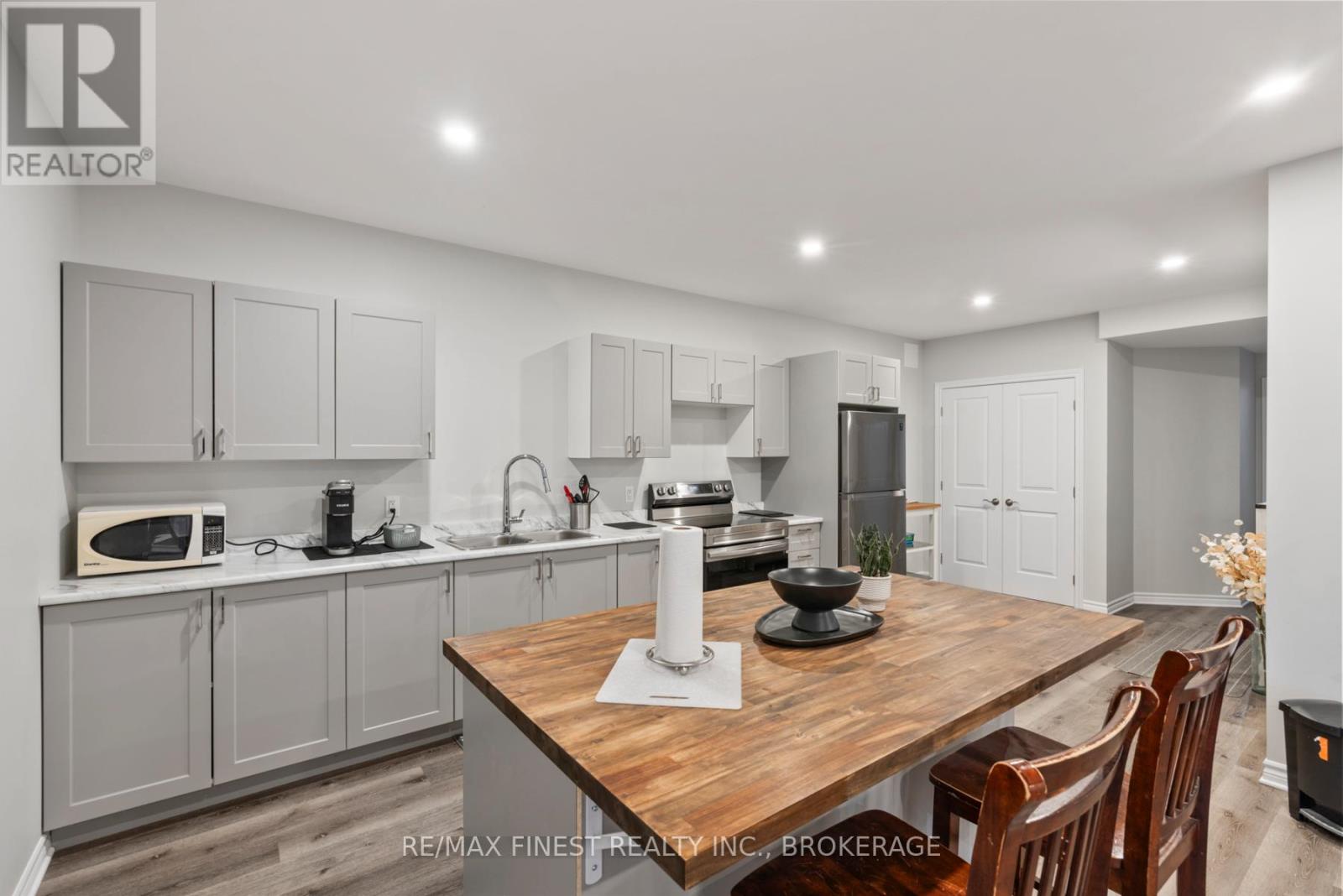 1383 Woodfield Crescent, Kingston, Ontario  K7P 0T4 - Photo 21 - X12704904