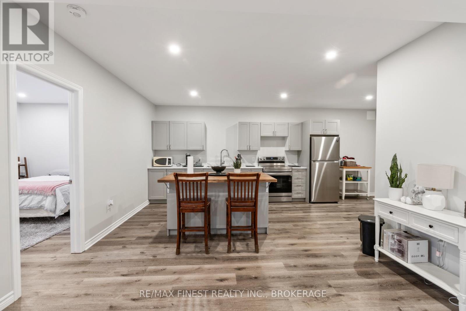 1383 Woodfield Crescent, Kingston, Ontario  K7P 0T4 - Photo 22 - X12704904