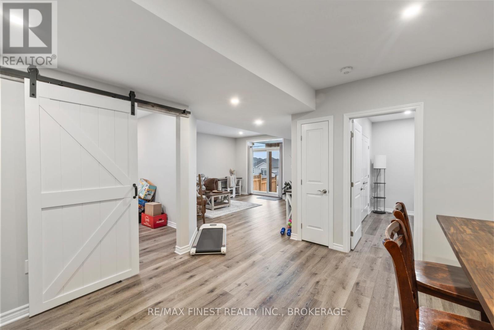 1383 Woodfield Crescent, Kingston, Ontario  K7P 0T4 - Photo 24 - X12704904