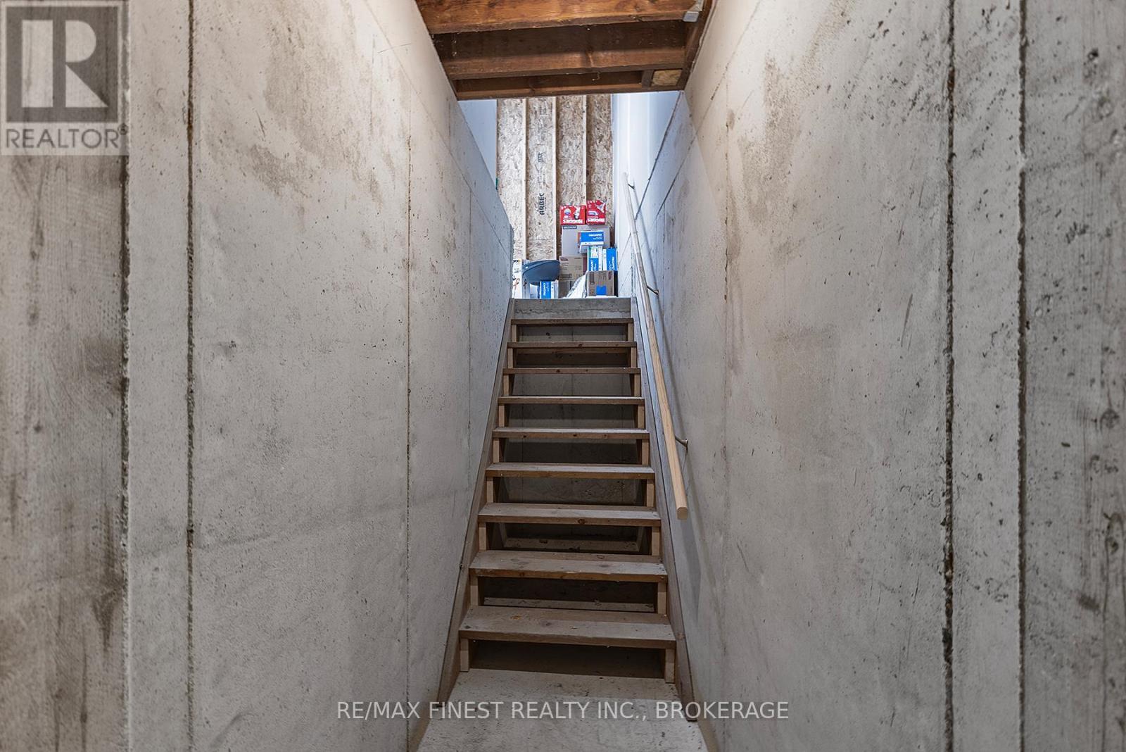 1383 Woodfield Crescent, Kingston, Ontario  K7P 0T4 - Photo 27 - X12704904