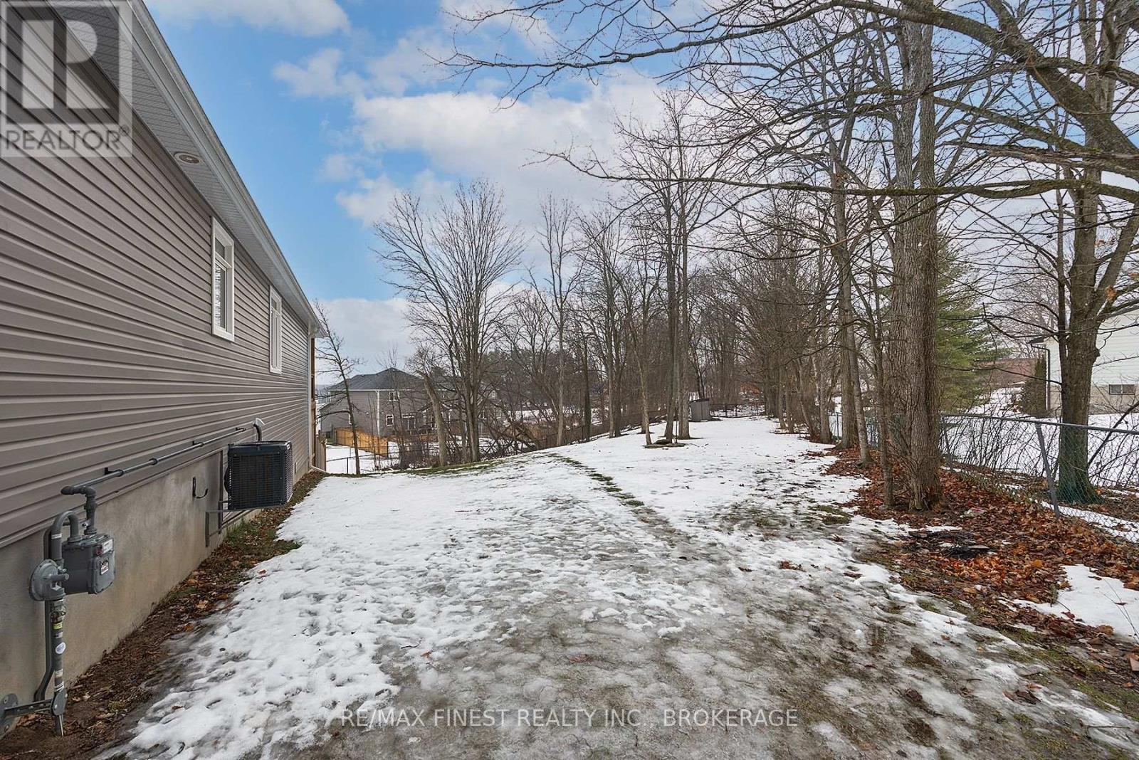 1383 Woodfield Crescent, Kingston, Ontario  K7P 0T4 - Photo 30 - X12704904