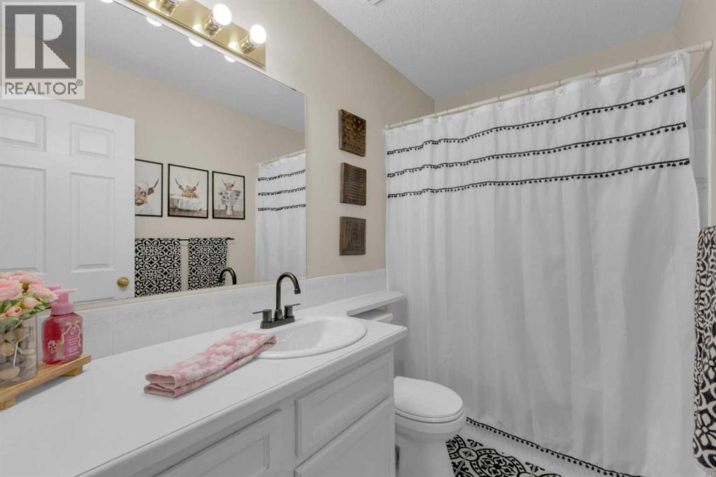 63 Duston Street, Red Deer, Alberta  T4R 2L6 - Photo 24 - A2276573