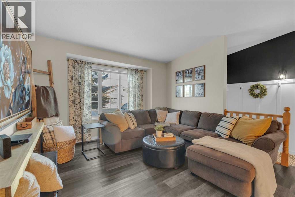 63 Duston Street, Red Deer, Alberta  T4R 2L6 - Photo 6 - A2276573