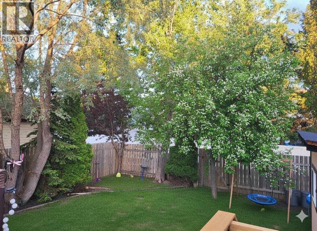 63 Duston Street, Red Deer, Alberta  T4R 2L6 - Photo 41 - A2276573