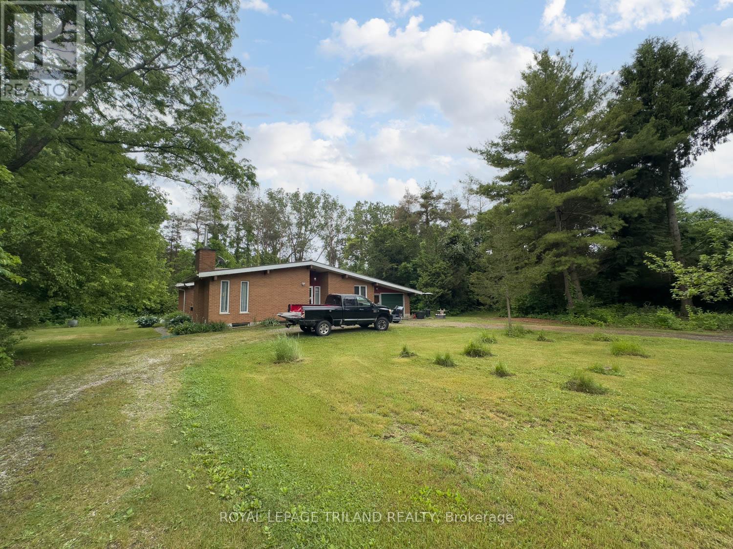 23171 Talbot Line, West Elgin, Ontario  N0L 2C0 - Photo 21 - X12704924
