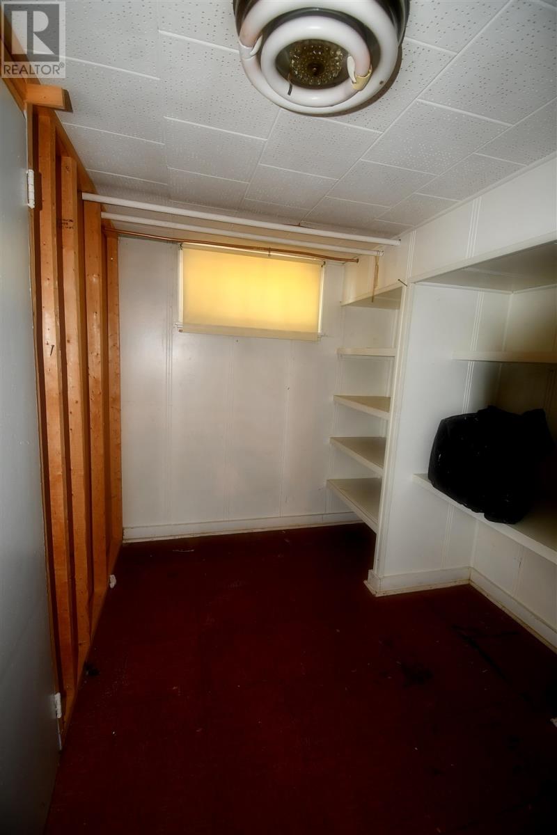 900 Prince St, Hearst, Ontario  P0L 1N0 - Photo 42 - SM260125