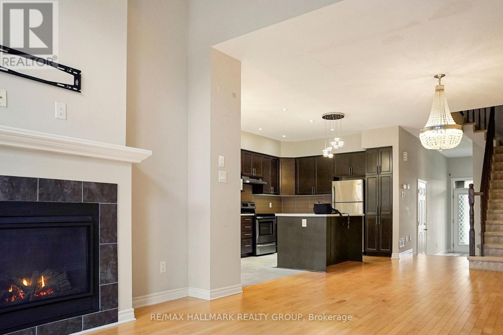 321 Ardmore Street, Ottawa, Ontario  K4M 0E2 - Photo 2 - X12704888