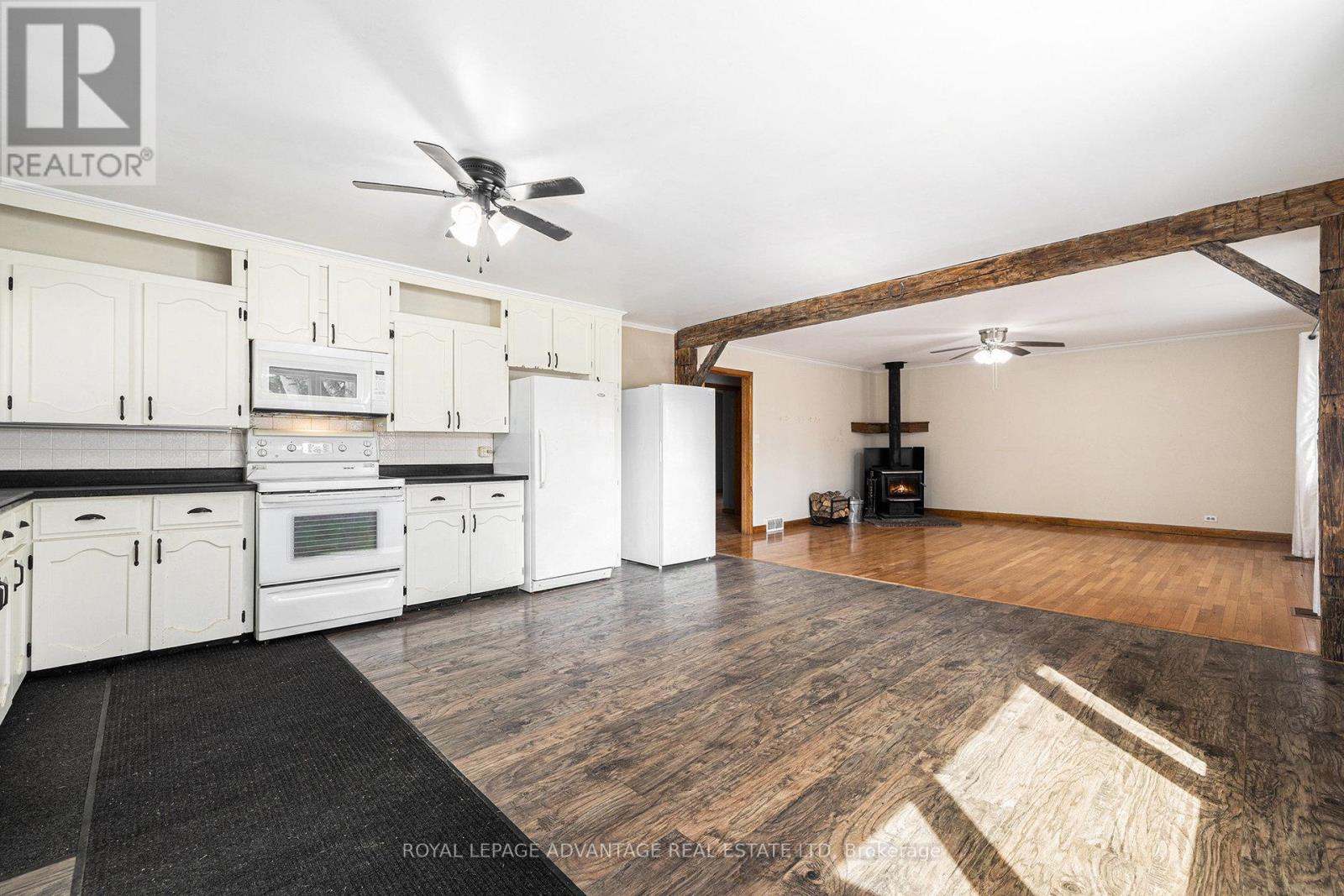 19320 Highway 7 Road, Tay Valley, Ontario  K7H 3C9 - Photo 8 - X12413060