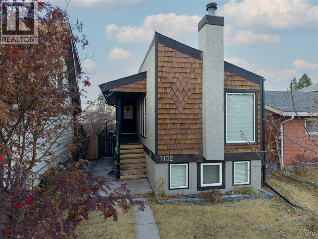 7132 36 Avenue NW, calgary, Alberta