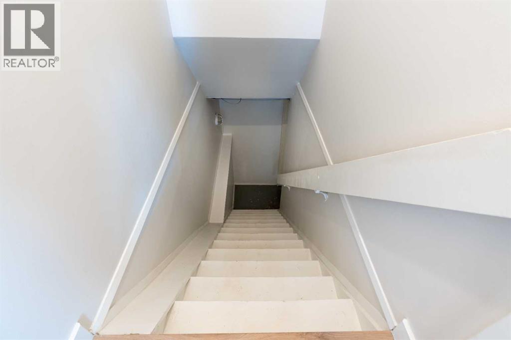 7132 36 Avenue Nw, Calgary, Alberta  T3B 1T8 - Photo 17 - A2279058