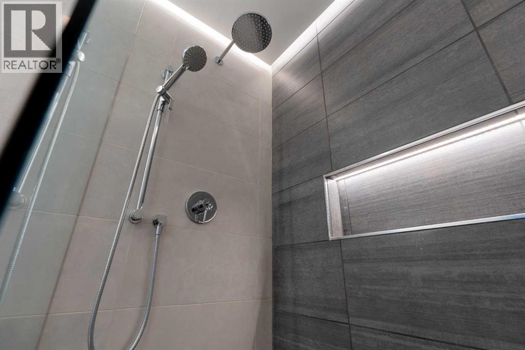 7132 36 Avenue Nw, Calgary, Alberta  T3B 1T8 - Photo 18 - A2279058