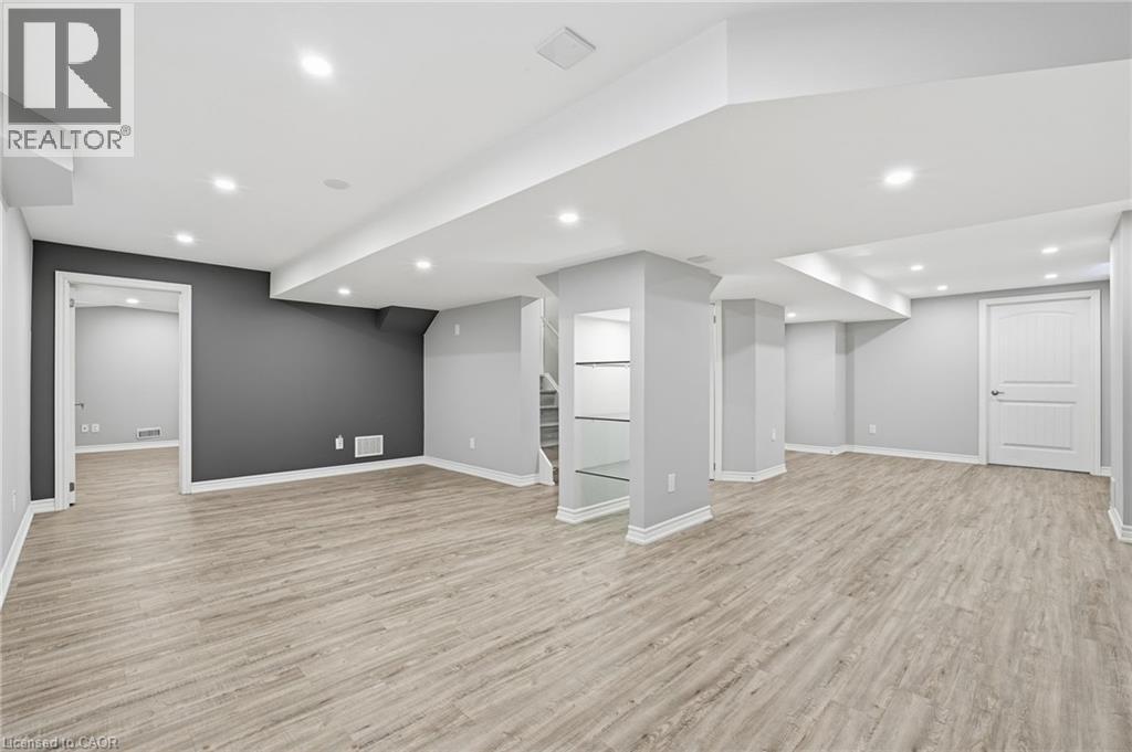 100 Springstead Avenue, Stoney Creek, Ontario  L8E 6E9 - Photo 21 - 40799220