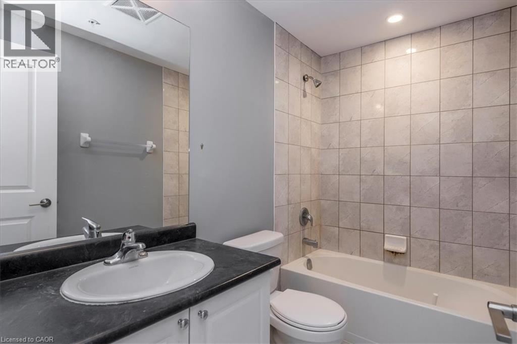 299 Cundles Road E Unit# 306, Barrie, Ontario  L4M 0K9 - Photo 13 - 40799208