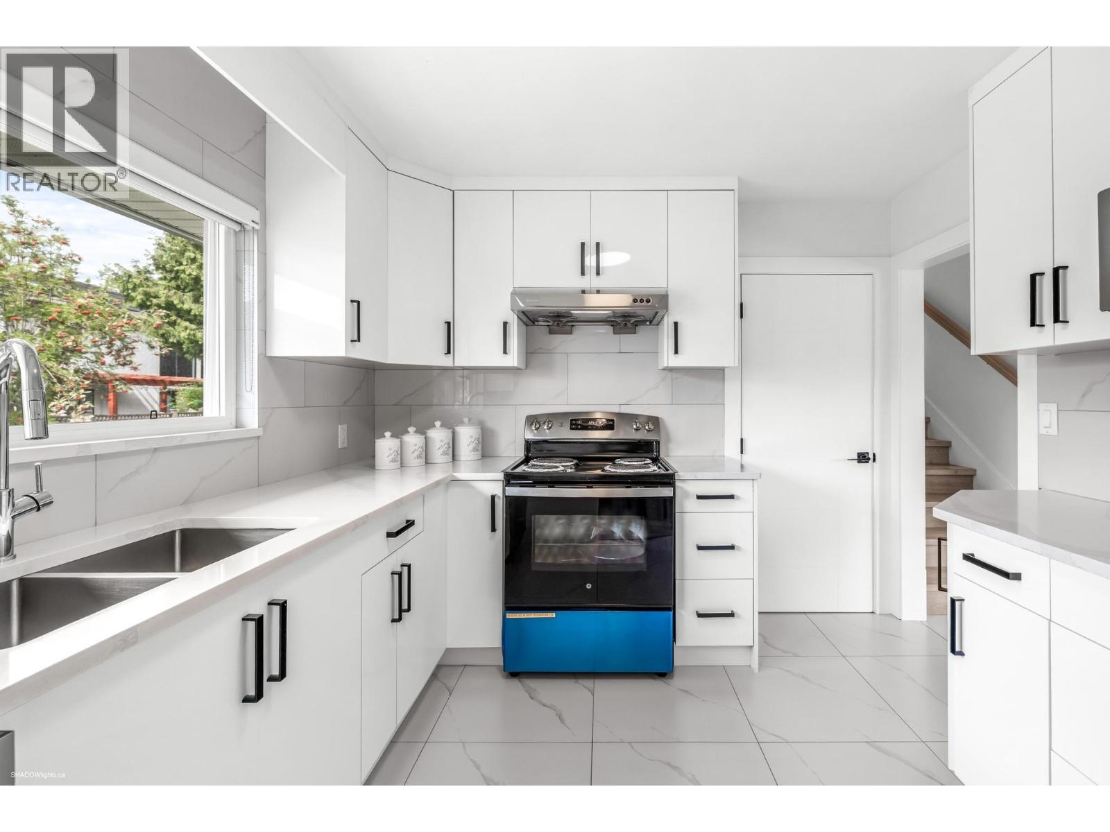 9360 Pinewell Crescent, Richmond, British Columbia  V7A 2C6 - Photo 7 - R3080337