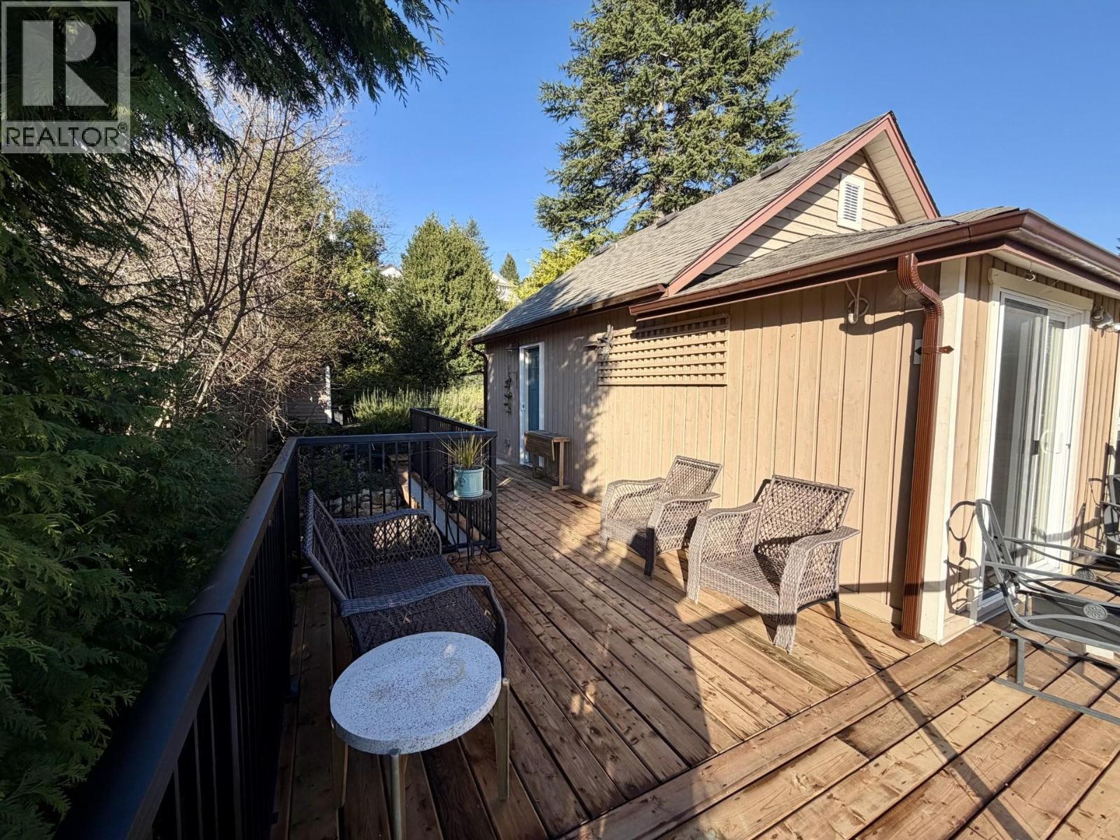 512 S Fletcher Road, Gibsons, British Columbia  V0N 1V9 - Photo 6 - R3080340