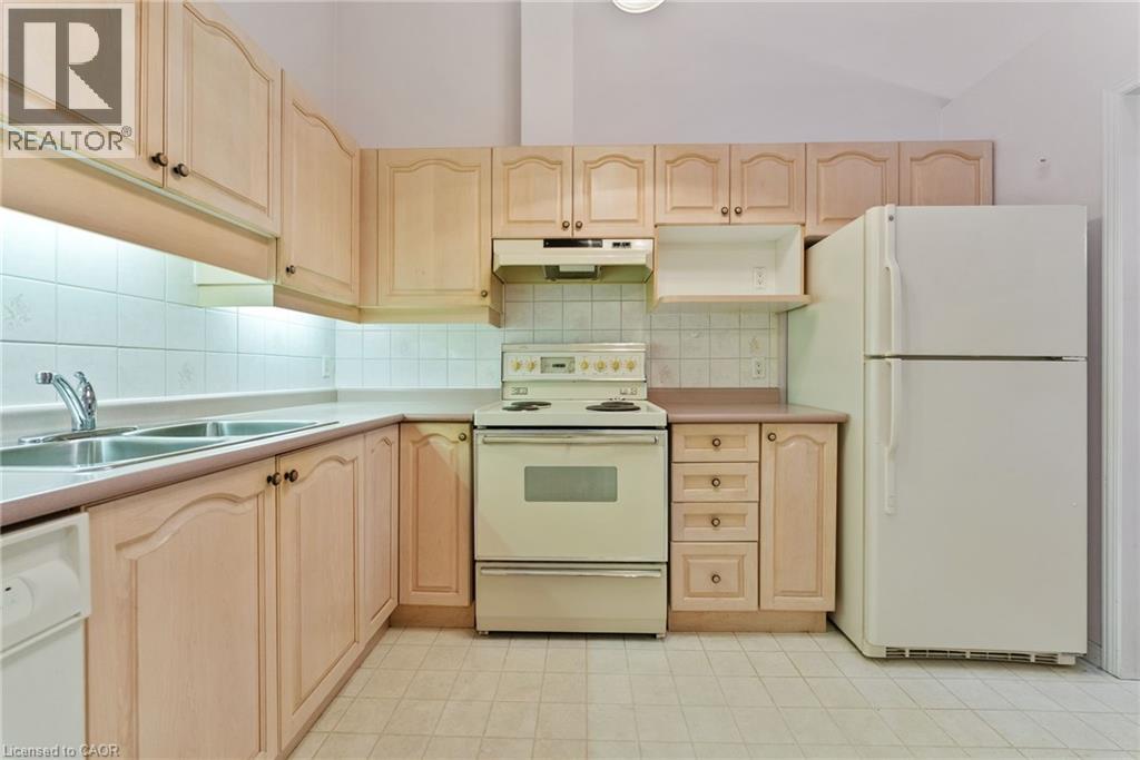 60 Rice Avenue Unit# 20, Hamilton, Ontario  L9C 7S3 - Photo 6 - 40766064