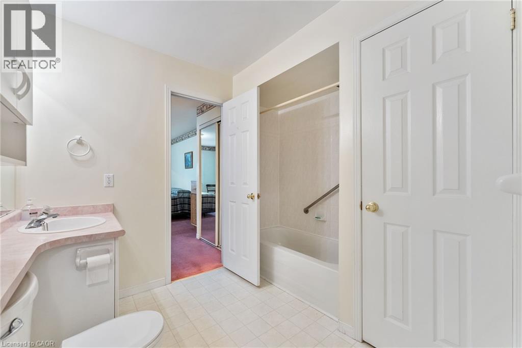 60 Rice Avenue Unit# 20, Hamilton, Ontario  L9C 7S3 - Photo 15 - 40766064