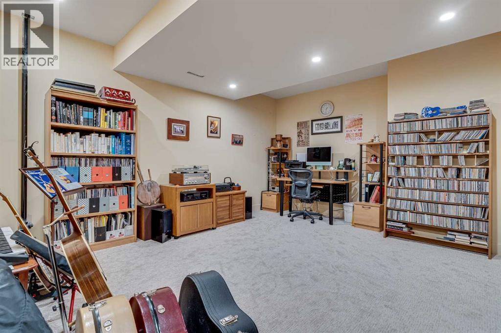 84 Shannon Estates Terrace Sw, Calgary, Alberta  T2Y 4C6 - Photo 37 - A2277072