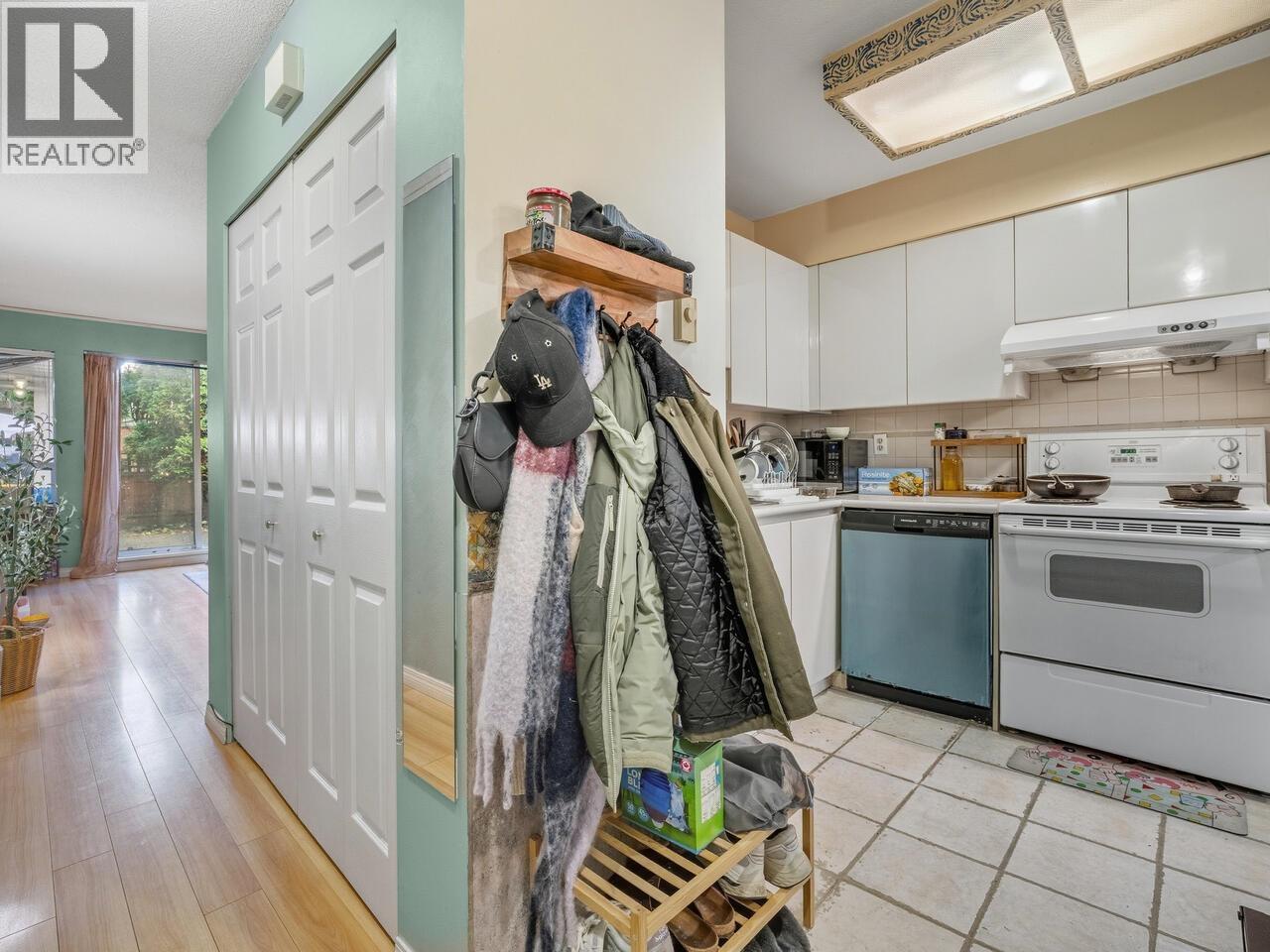 5 7184 Stride Avenue, Burnaby, British Columbia  V3N 1T7 - Photo 5 - R3079461