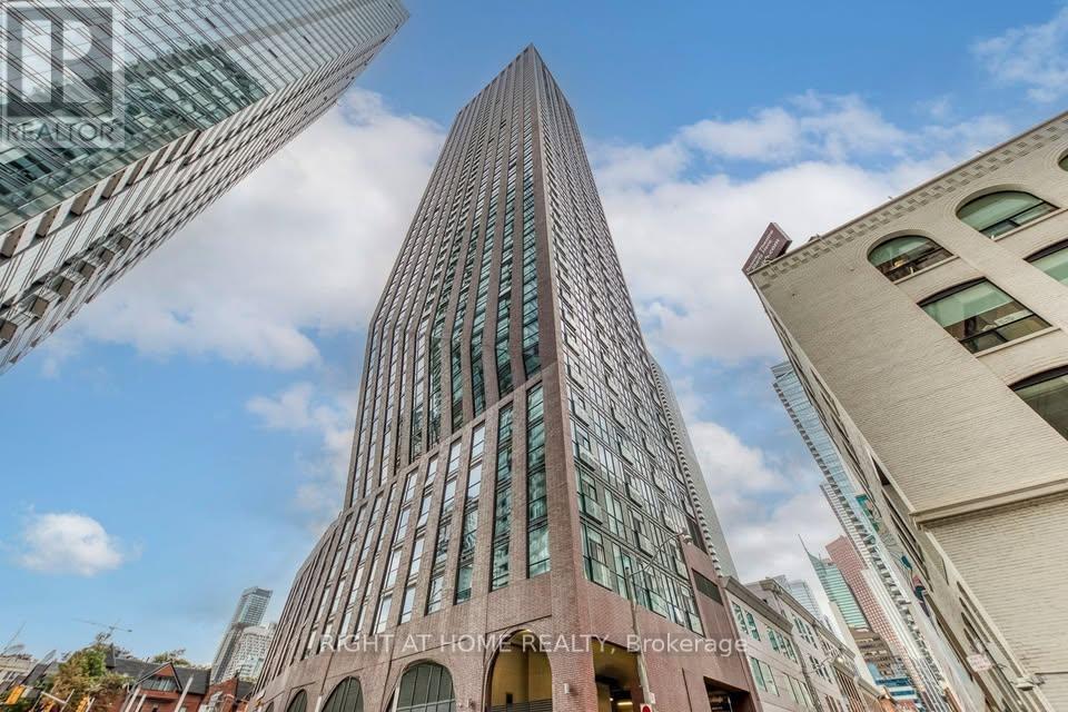 1609 - 99 JOHN STREET, Toronto, Ontario