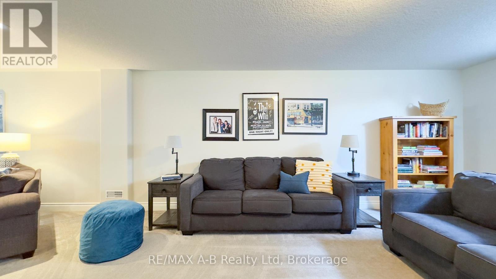 77 Guest Court, St. Marys, Ontario N4X 1E5 - Photo 41 - X12379702