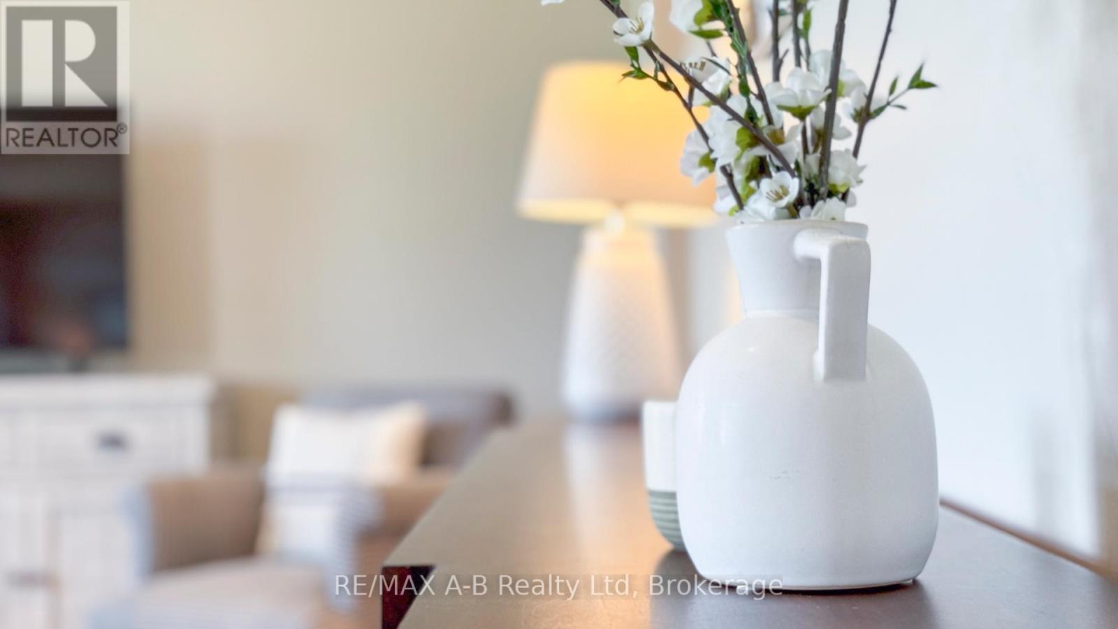 77 Guest Court, St. Marys, Ontario N4X 1E5 - Photo 35 - X12379702