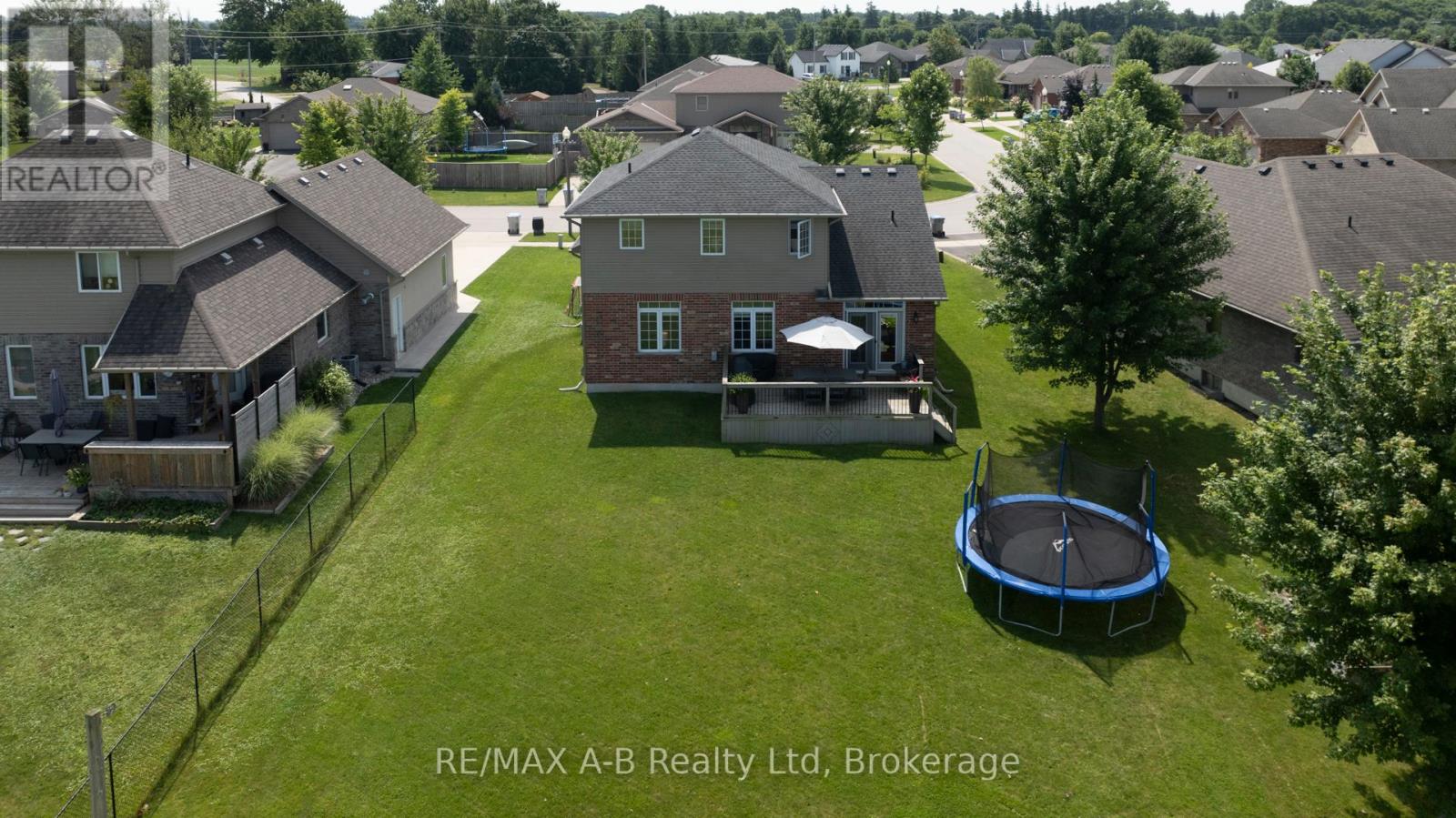 77 Guest Court, St. Marys, Ontario N4X 1E5 - Photo 47 - X12379702