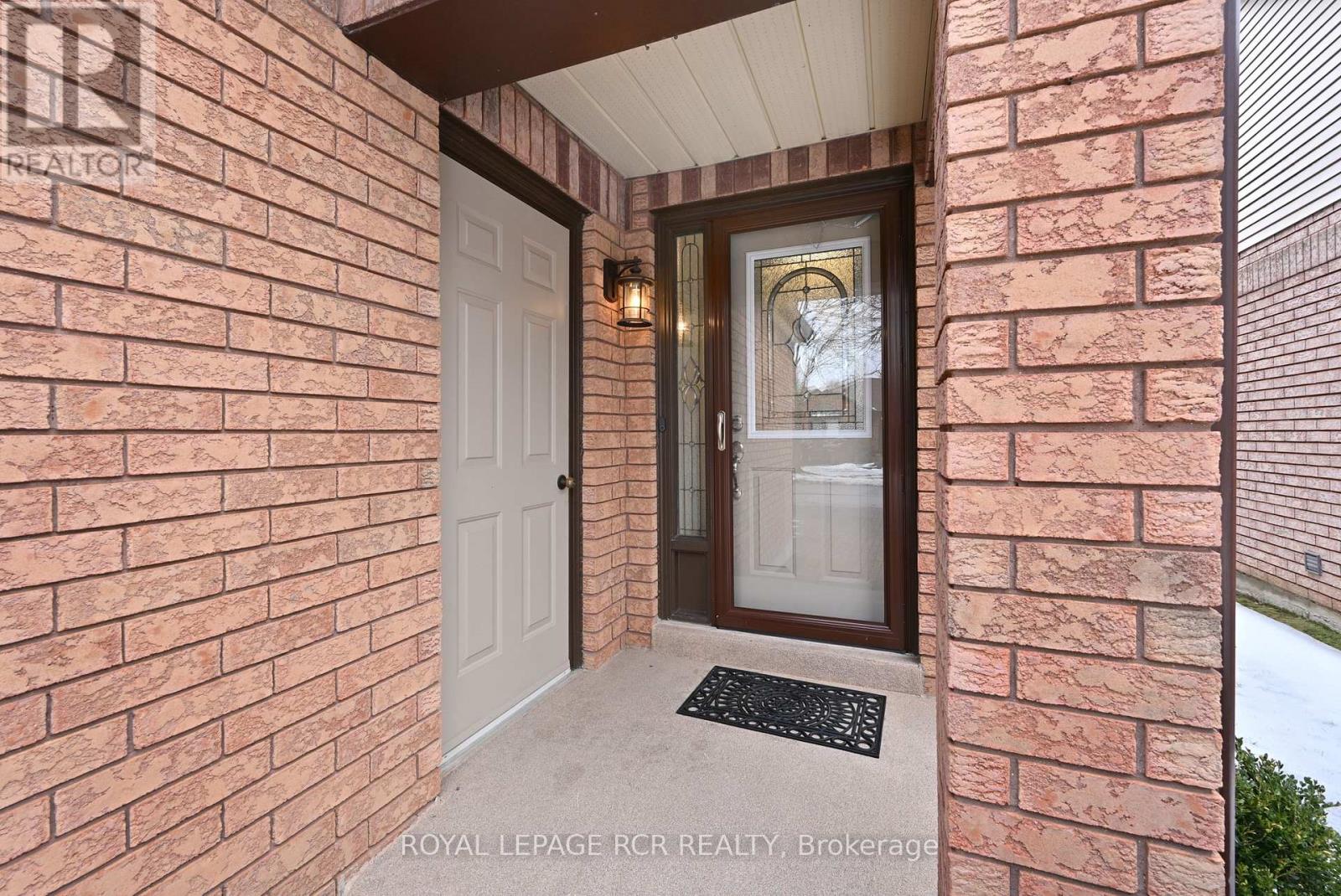 196 Riverview Road, New Tecumseth, Ontario  L9R 1Y2 - Photo 2 - N12704922