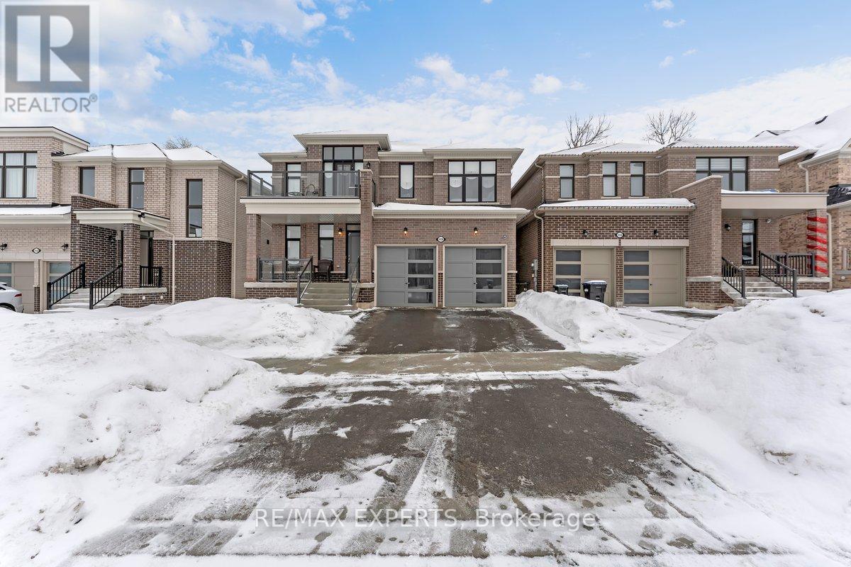 1438 Davis Loop, Innisfil, Ontario  L0L 1W0 - Photo 2 - N12704938