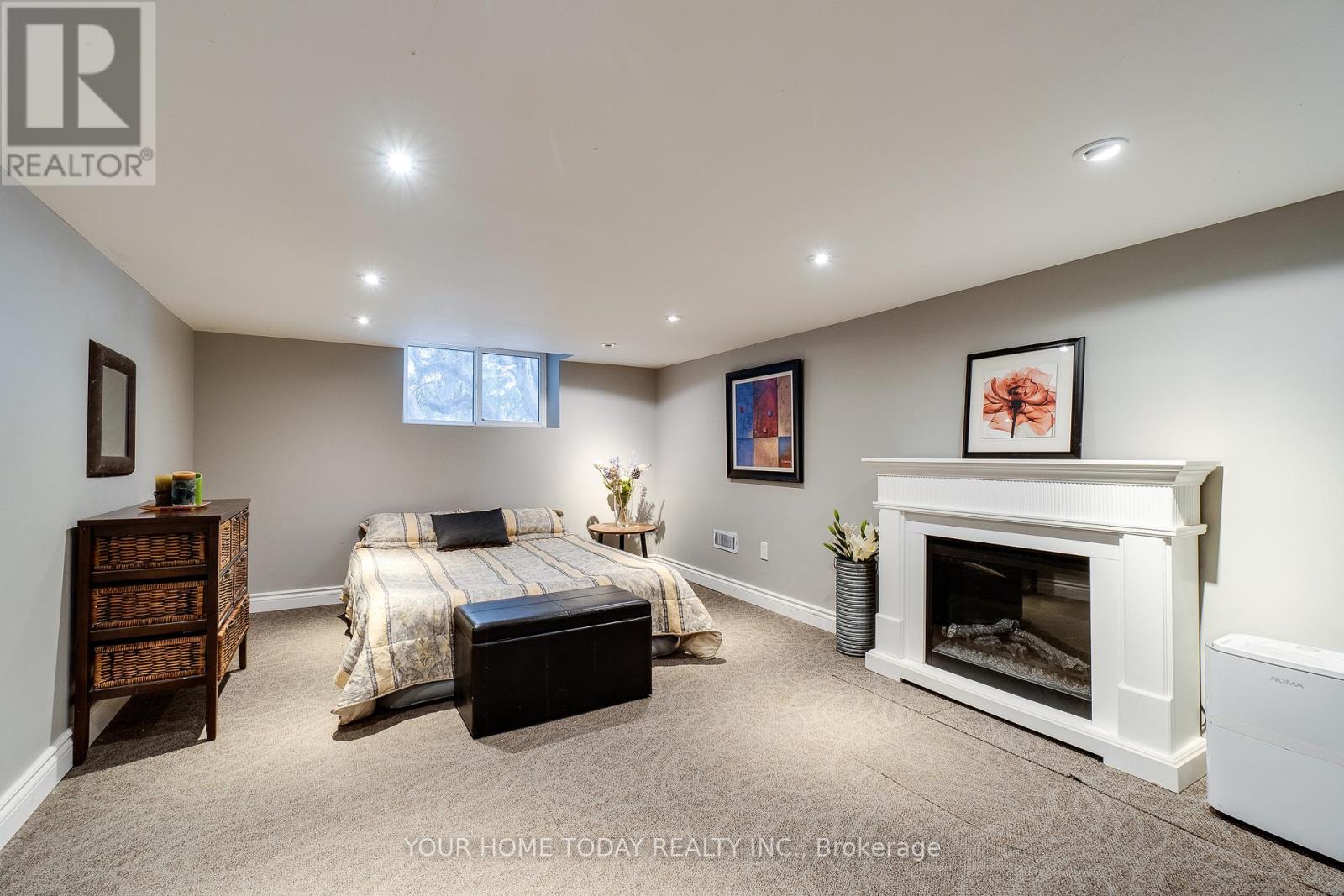 10 Knox Street, Halton Hills, Ontario  L7J 1C7 - Photo 25 - W12696186