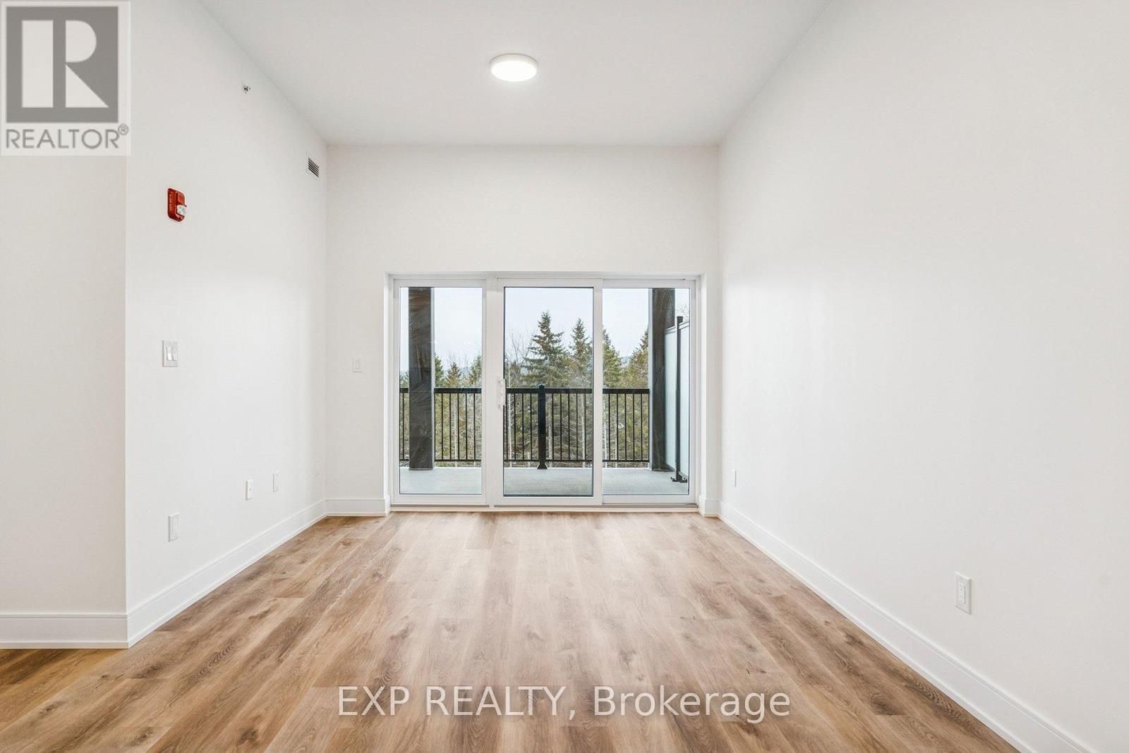 405 - 121 Mary Street, Clearview (Creemore), Ontario  L0M 1G0 - Photo 10 - S12704940