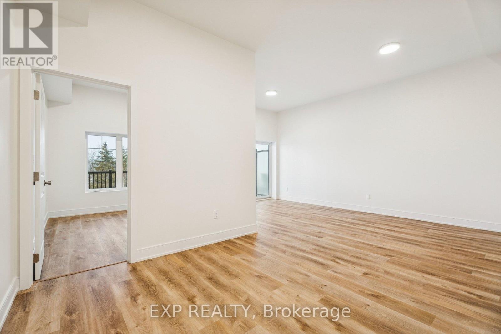 405 - 121 Mary Street, Clearview (Creemore), Ontario  L0M 1G0 - Photo 11 - S12704940