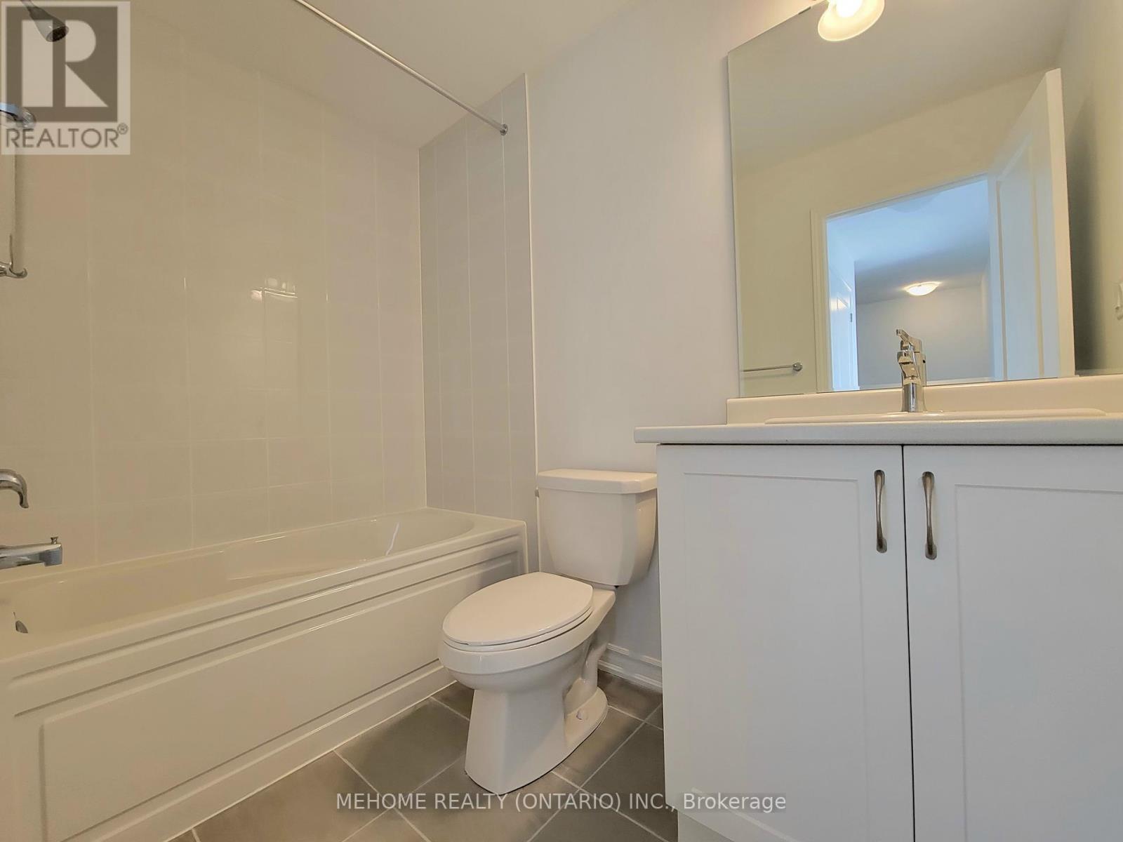 186 Keppel Circle, Brampton, Ontario  L7A 0B6 - Photo 11 - W12704926