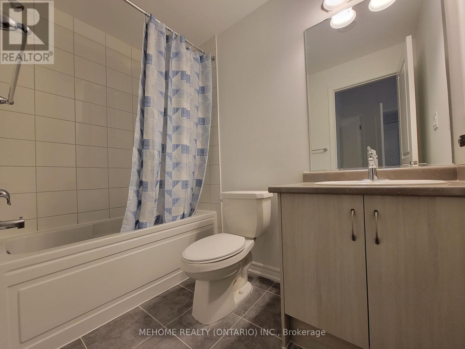 186 Keppel Circle, Brampton, Ontario  L7A 0B6 - Photo 17 - W12704926