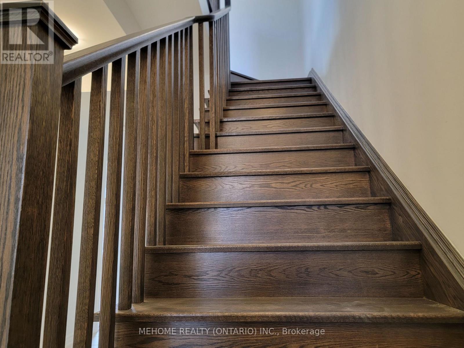 186 Keppel Circle, Brampton, Ontario  L7A 0B6 - Photo 8 - W12704926