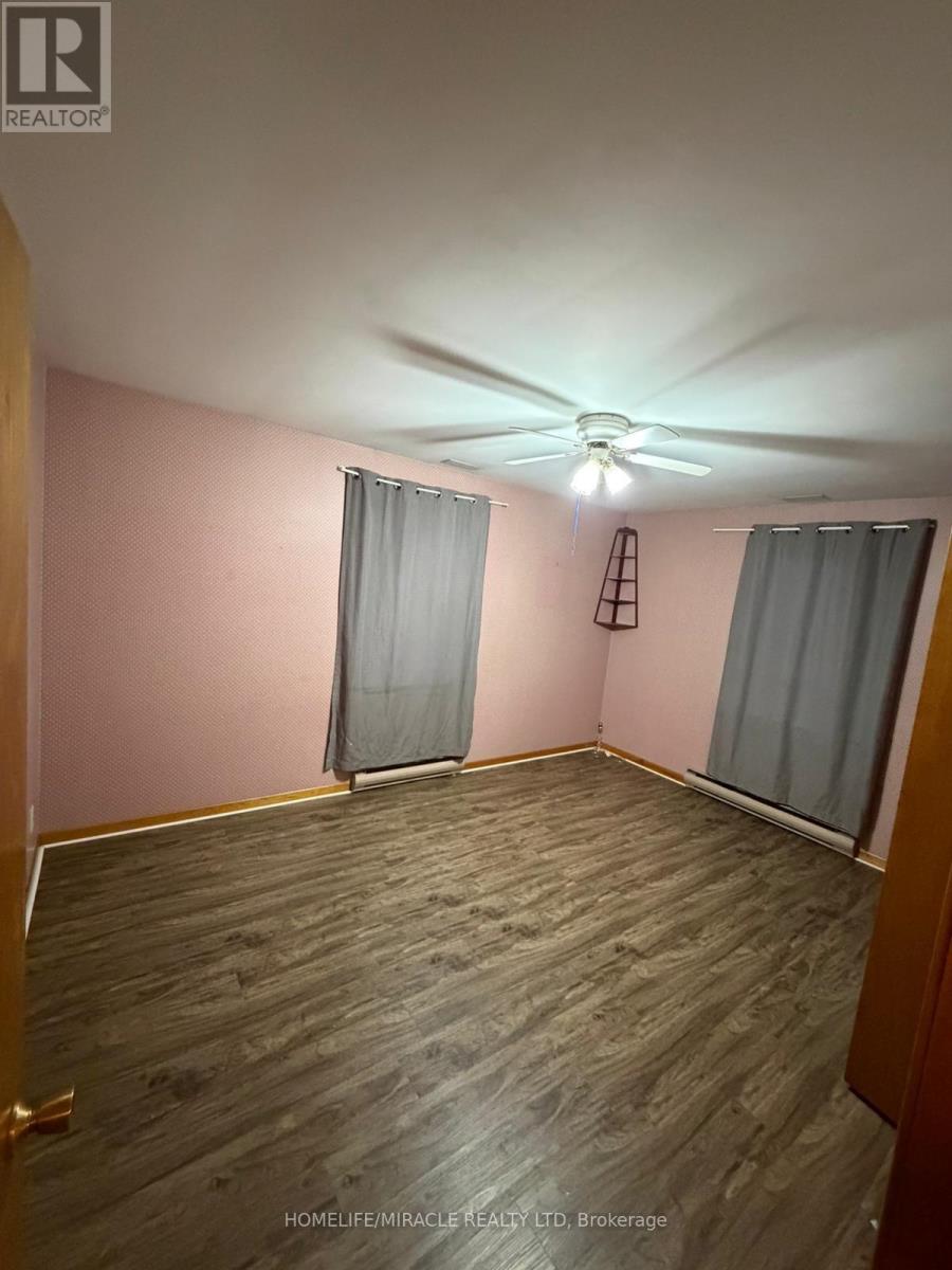 2637 Embleton Road, Brampton, Ontario  L6Y 0E8 - Photo 15 - W12704958