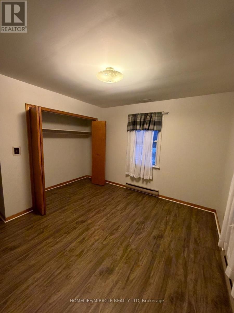 2637 Embleton Road, Brampton, Ontario  L6Y 0E8 - Photo 8 - W12704958