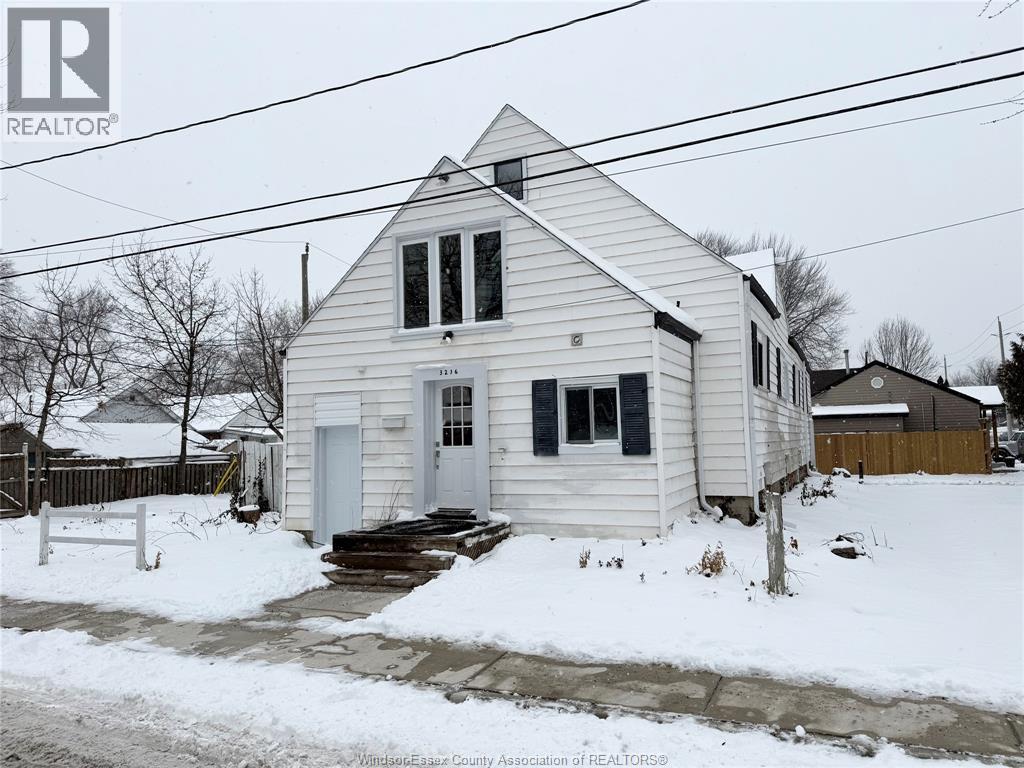 MLS# 26001332: 3216 MANCHESTER ROAD Unit# 2, Windsor, Canada