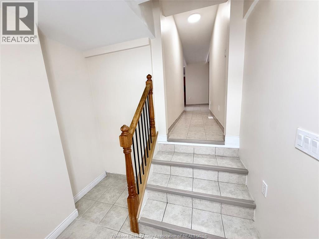 3216 Manchester Unit# 1, Windsor, Ontario  N9C 1X9 - Photo 6 - 26001337