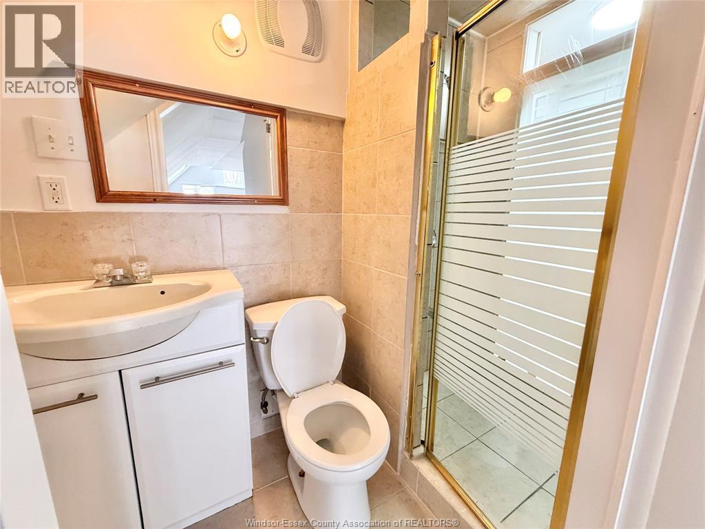 3216 Manchester Unit# 1, Windsor, Ontario  N9C 1X9 - Photo 15 - 26001337