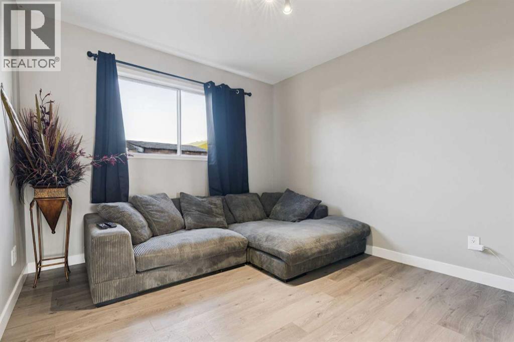 218 Falmere Way Ne, Calgary, Alberta  T3J 2X9 - Photo 8 - A2264078