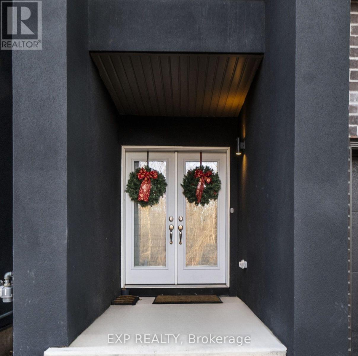 209 Wells Avenue, Fort Erie, Ontario  L0S 1N0 - Photo 4 - X12704876