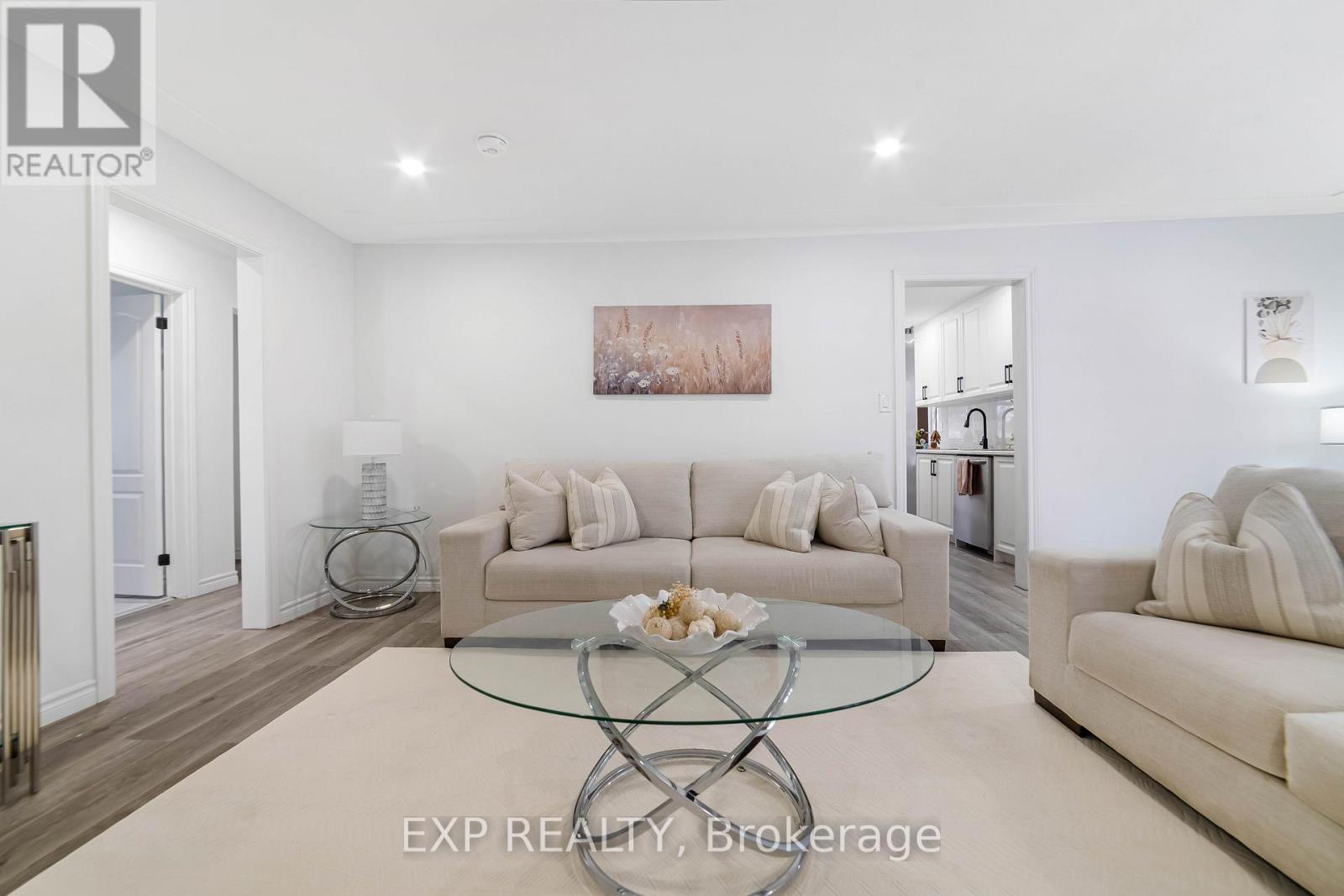 206 Vancouver Street, London East, Ontario  N5W 4R7 - Photo 6 - X12704914