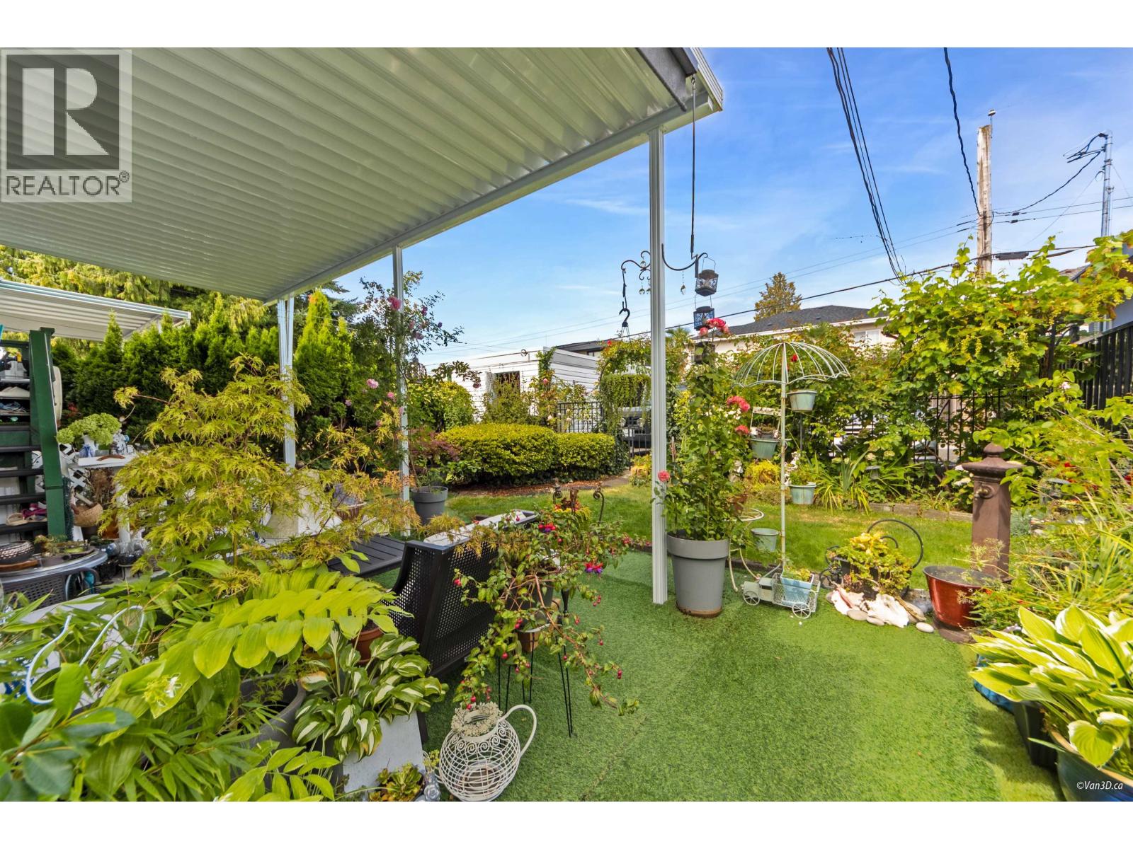 6593 Lochdale Street, Burnaby, British Columbia  V5B 2M7 - Photo 39 - R3080316