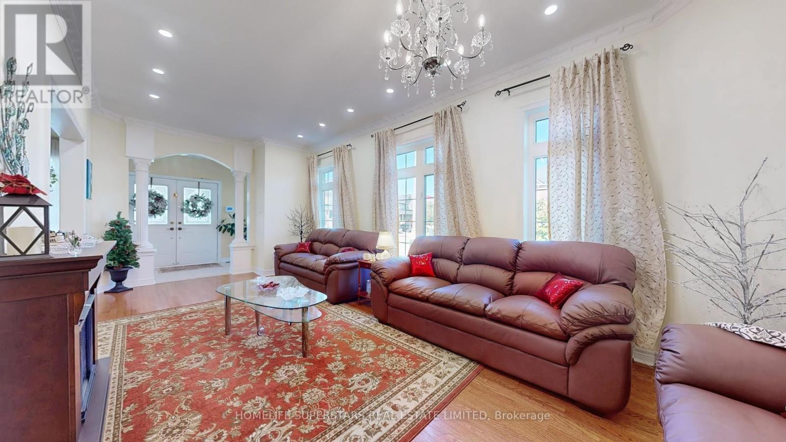 57 Quailvalley Drive, Brampton, Ontario  L6R 0N7 - Photo 7 - W12512466