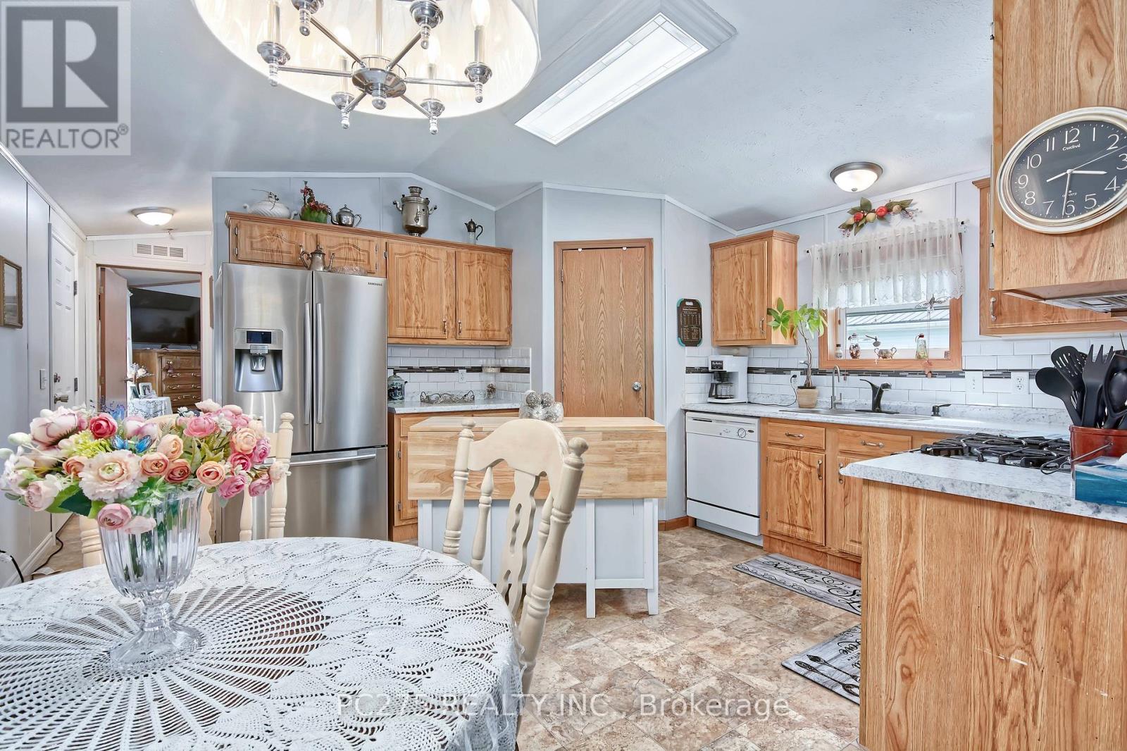 20 - 11981 Plank Road, Bayham, Ontario  N4G 4G9 - Photo 19 - X12298206