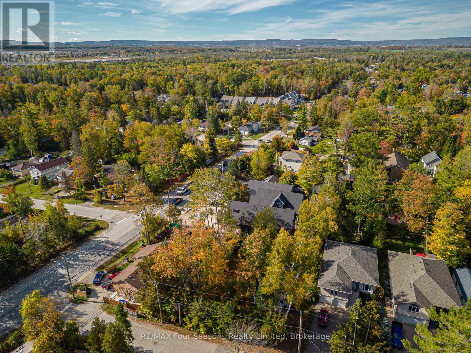 64 60th Street N, Wasaga Beach, Ontario  L9Z 1V7 - Photo 14 - S12705094