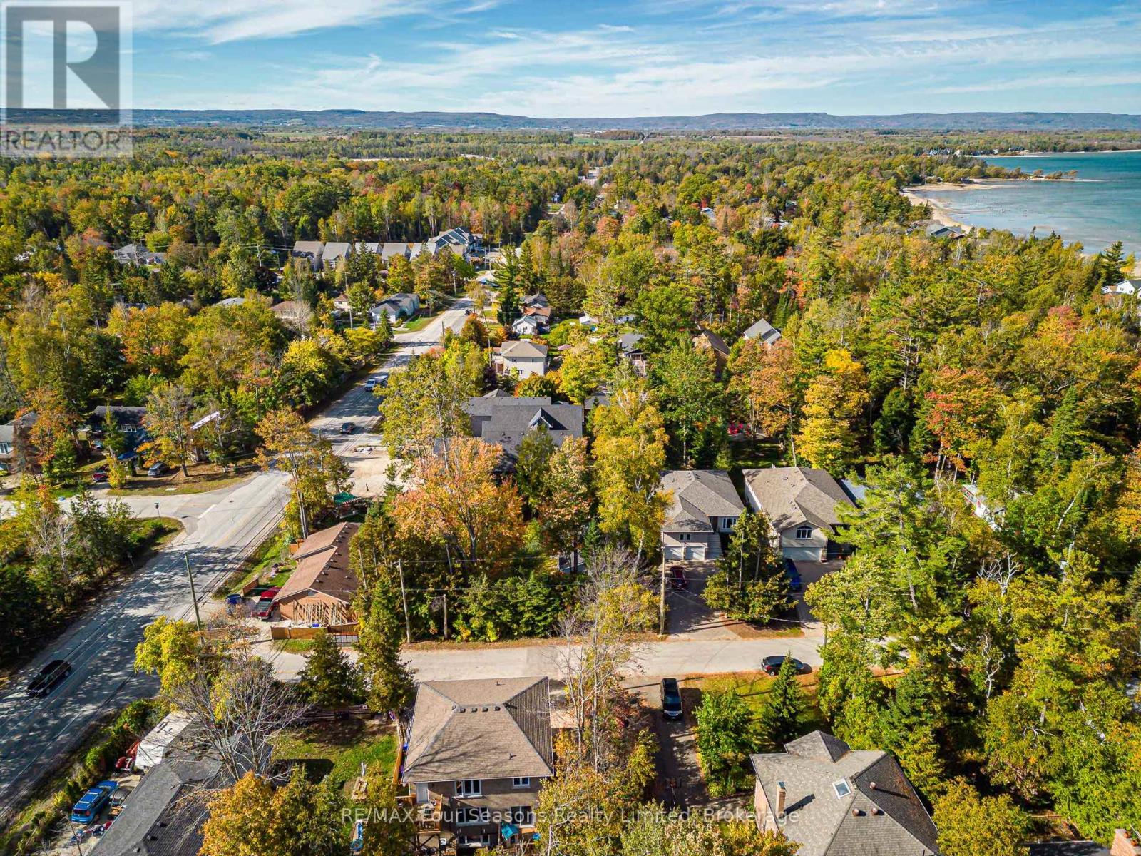 64 60th Street N, Wasaga Beach, Ontario  L9Z 1V7 - Photo 15 - S12705094